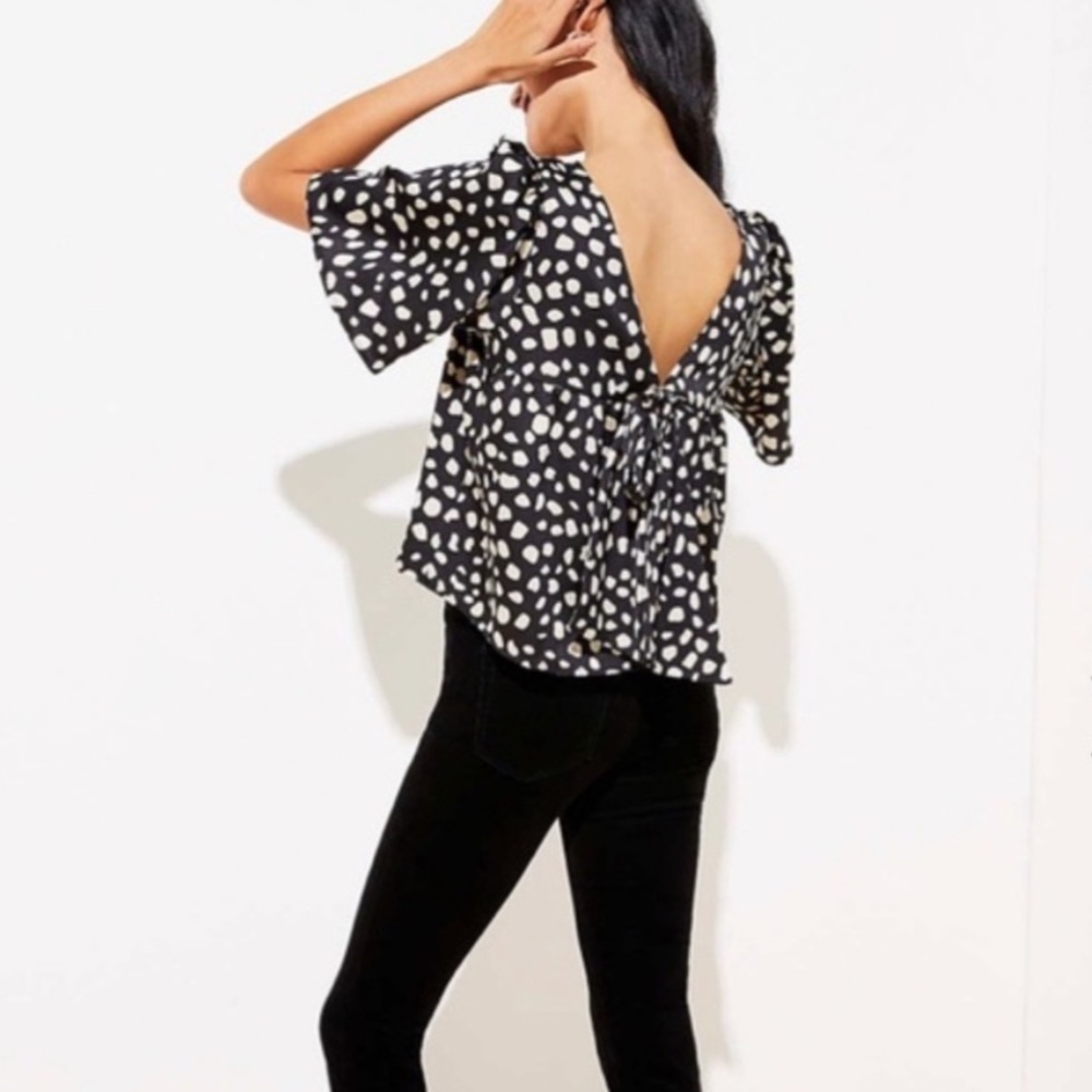 LOFT top with bow detail